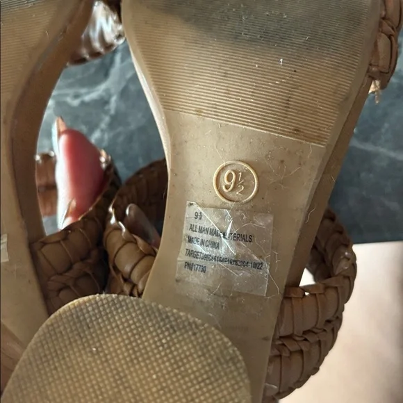 Tan chunky heels - Picture 5 of 5